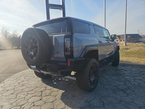 New 2025 GMC Hummer EV 2X image 27