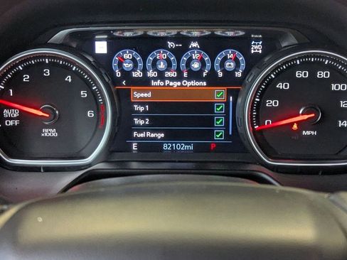 Used 2021 Chevrolet Suburban High Country w/ Premium Package image 19