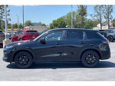 Used 2026 Honda HR-V Sport image 2
