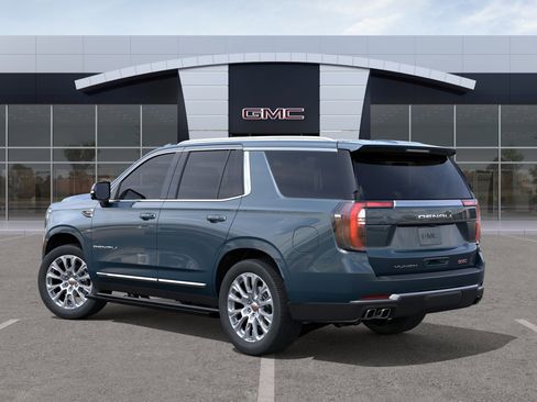 New 2026 GMC Yukon Denali AWD/4WD image 3