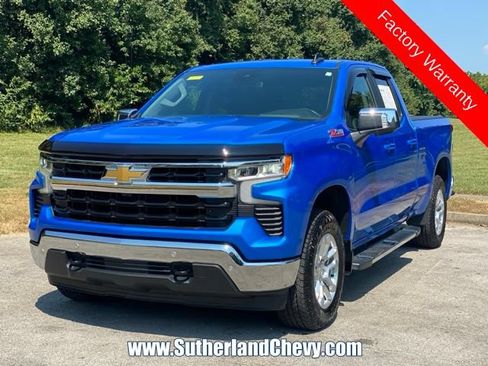 Used 2025 Chevrolet Silverado 1500 LT w/ Z71 Off-Road Package AWD/4WD image 3