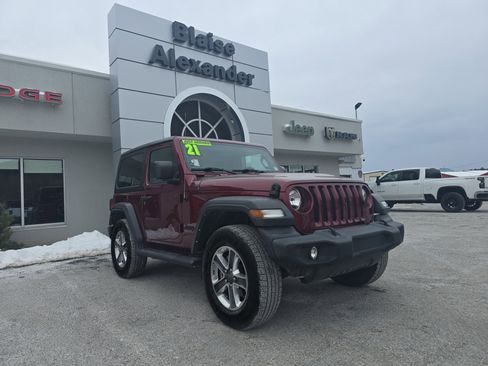 Used 2021 Jeep Wrangler Sport S image 1