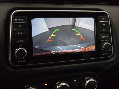 Used 2025 Nissan Versa S w/ Trunk Package FWD image 17