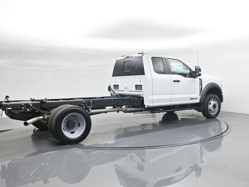 New 2026 Ford F450 XL w/ XL Chrome Package image 46