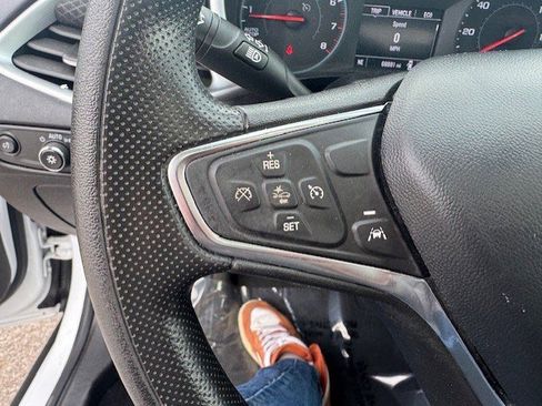 Used 2023 Chevrolet Malibu LT image 15