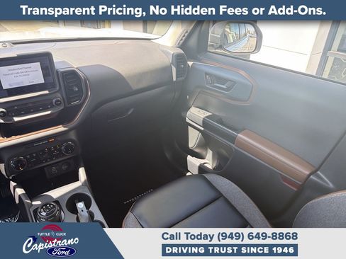 Used 2024 Ford Bronco Sport Outer Banks w/ Tech Package AWD/4WD image 3