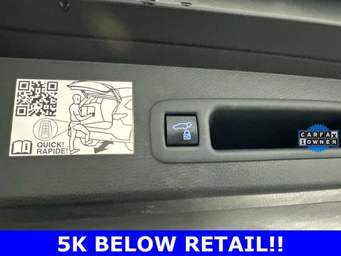 Used 2021 Toyota Sienna Limited image 20