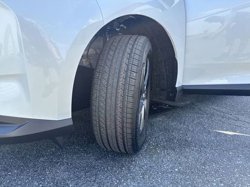 New 2025 Nissan Murano SL image 33