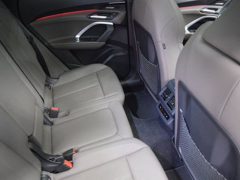 New 2025 Audi Q5 Prestige image 6