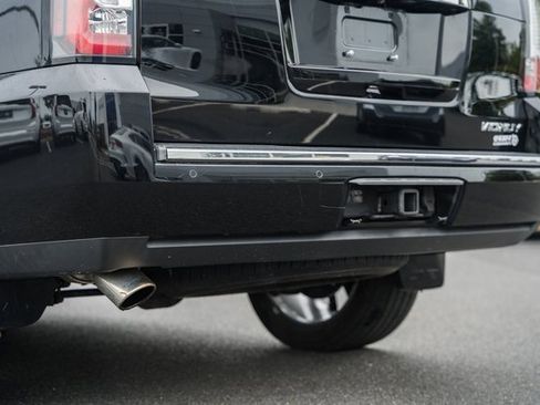 Used 2018 GMC Yukon Denali image 8