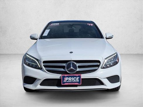 Used 2019 Mercedes-Benz C 300 4MATIC Sedan image 2