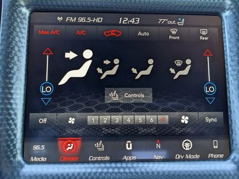 Used 2020 Dodge Challenger SRT Hellcat Redeye image 32