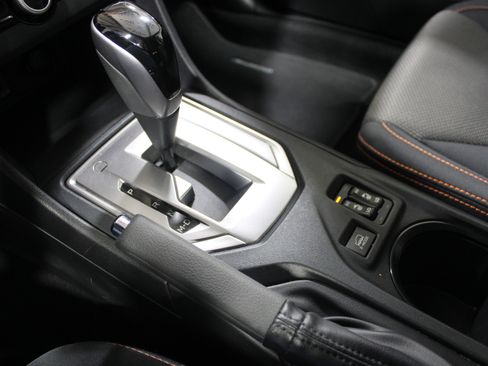 Used 2023 Subaru Crosstrek 2.0i Premium image 17