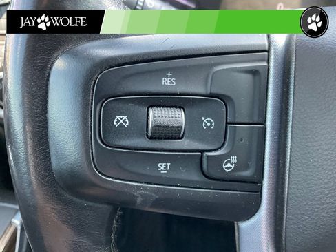 Used 2019 GMC Sierra 1500 SLE w/ SLE Value Package AWD/4WD image 12