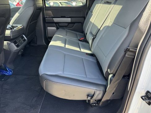 Used 2025 Ford F150 Lightning Lariat image 13