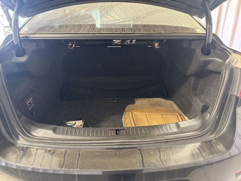 Used 2015 Chevrolet Malibu LT image 16