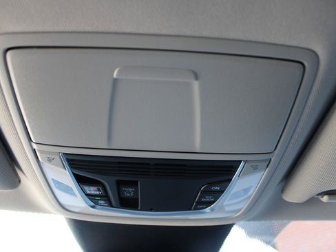 New 2025 Acura TLX w/ Technology Package image 45