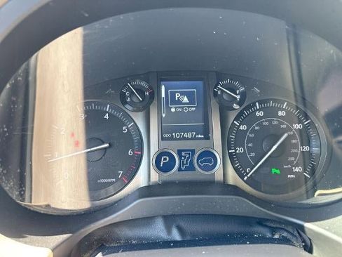 Used 2017 Lexus GX 460 Luxury image 12