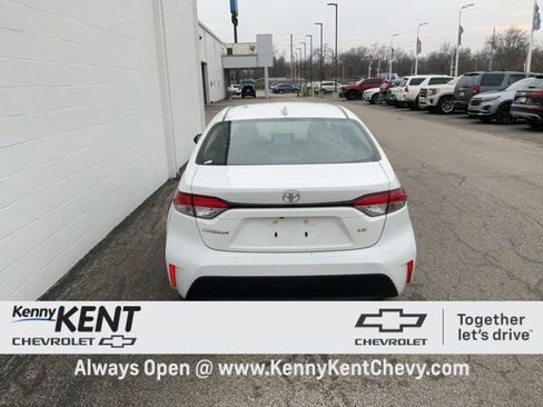 Used 2024 Toyota Corolla LE image 6