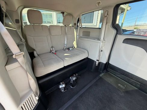 Used 2014 Dodge Grand Caravan SE w/ Quick Order Package 29E SE FWD image 27