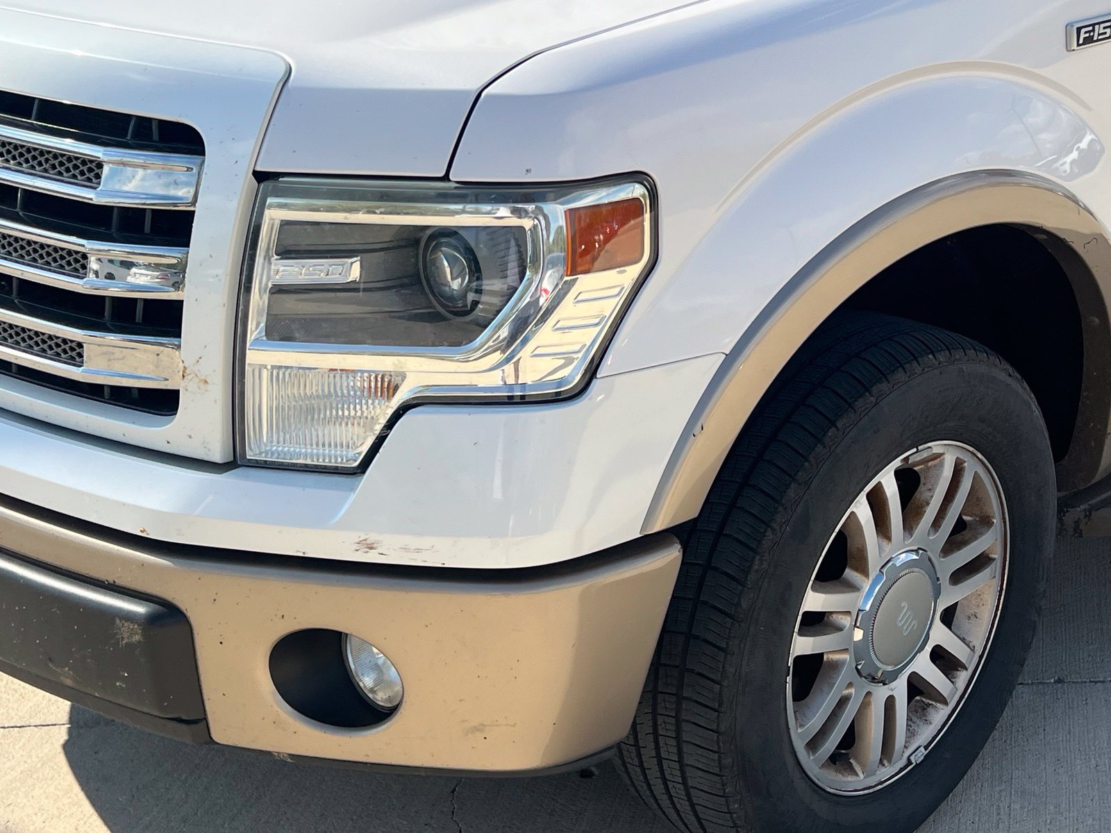 Used 2013 Ford F150 King Ranch w/ King Ranch Luxury Pkg RWD image 4