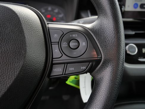 Certified 2024 Toyota Corolla LE image 29