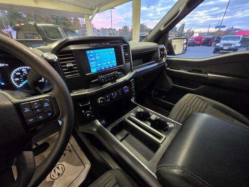 Used 2022 Ford F150 XL w/ STX Appearance Package image 16
