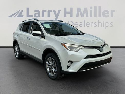 Used 2016 Toyota RAV4 Limited w/ Advanced Technology Package AWD/4WD image 7