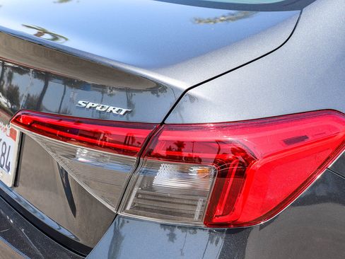 Certified 2024 Honda Civic Sport image 9
