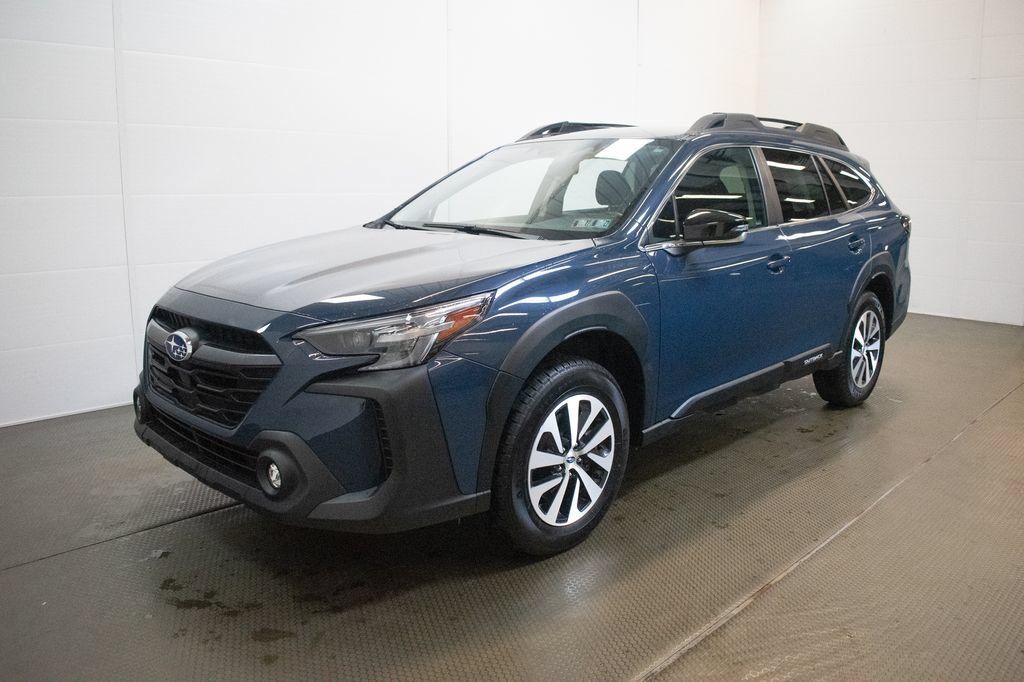 Certified 2024 Subaru Outback Premium AWD/4WD image 8