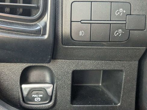 Used 2023 RAM ProMaster 2500 image 23