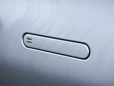 Used 2021 Aston Martin DBX Base image 12