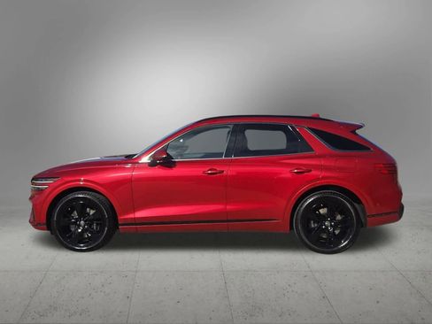 Used 2023 Genesis GV70 3.5T Sport w/ Sport Advanced Package image 3