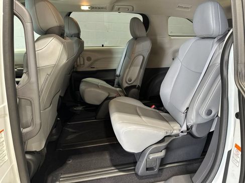 Certified 2023 Toyota Sienna XLE w/ XLE Plus Package AWD/4WD image 16