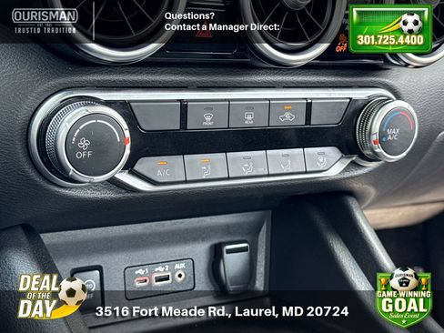 Used 2024 Nissan Sentra SV FWD image 15
