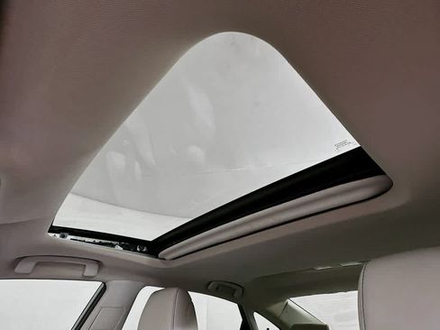 Used 2013 Toyota Avalon Limited FWD image 31