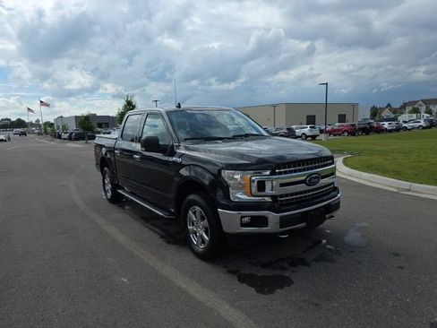 Used 2020 Ford F150 XLT w/ Equipment Group 302A Luxury AWD/4WD image 3