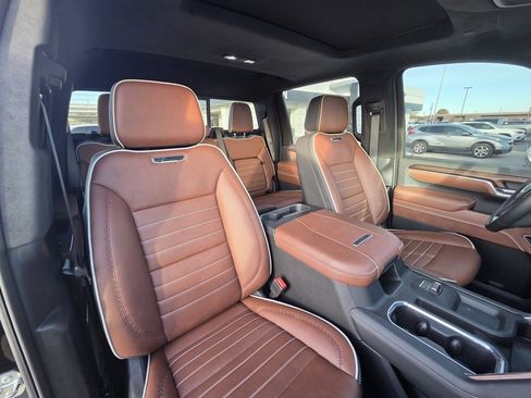 Used 2025 GMC Sierra 2500 Denali Ultimate image 30