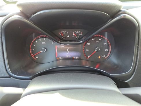 Used 2015 GMC Canyon SLT w/ Driver Alert Package image 11