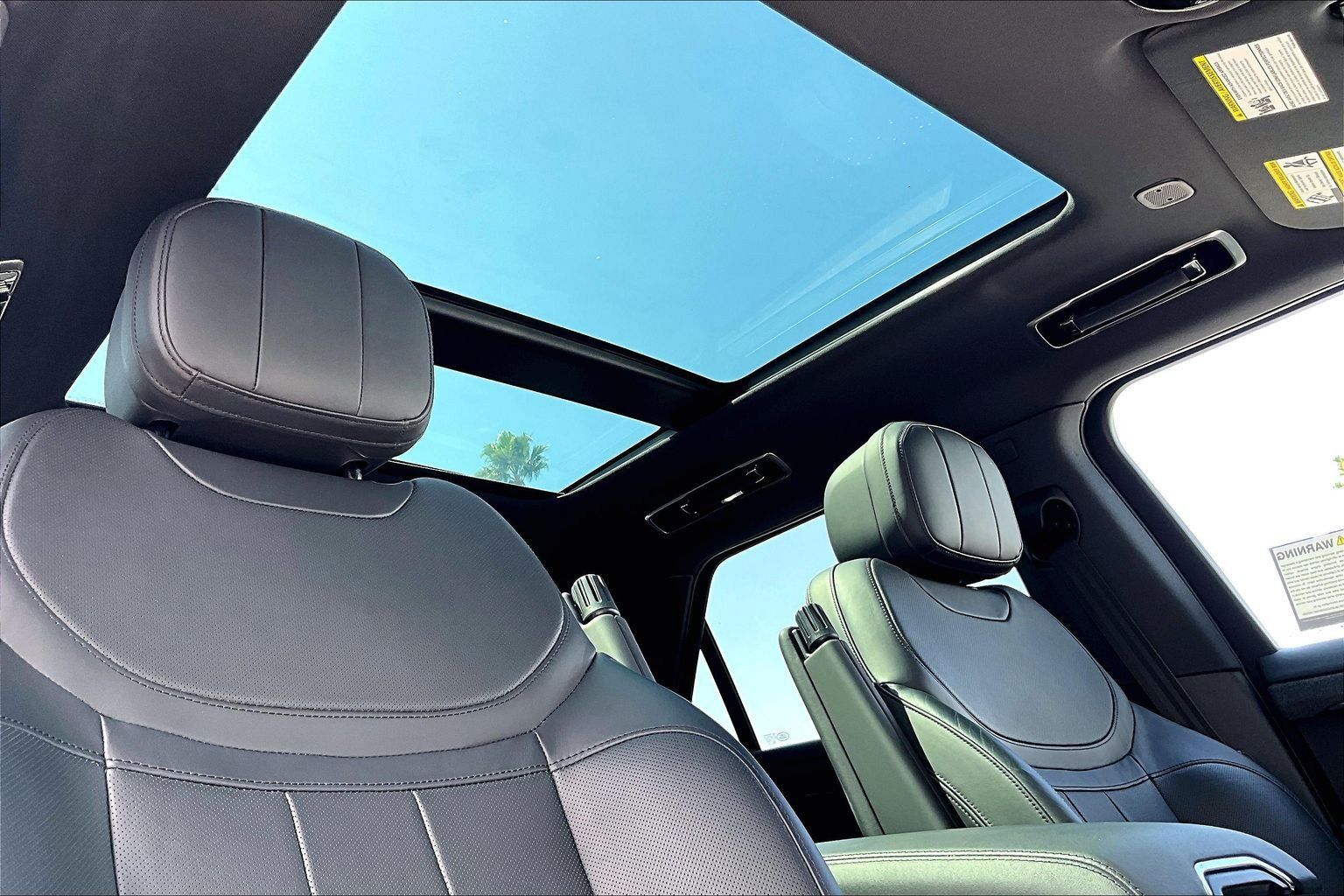 Certified 2023 Land Rover Range Rover Sport SE AWD/4WD image 18