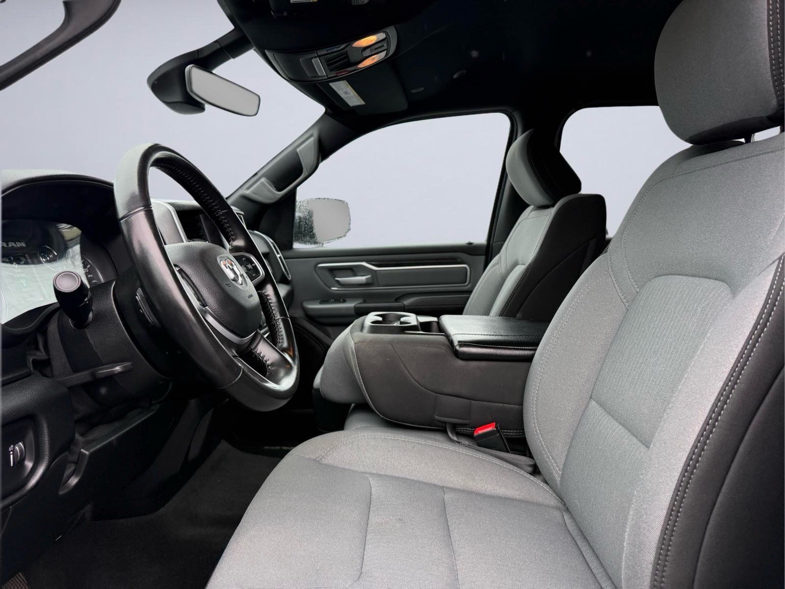 Used 2022 RAM 1500 Big Horn AWD/4WD image 19