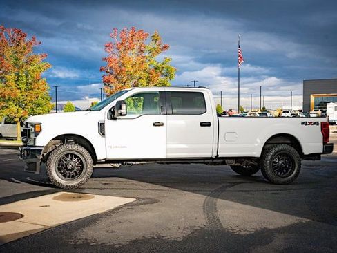Used 2021 Ford F350 XLT w/ XLT Value Package image 12