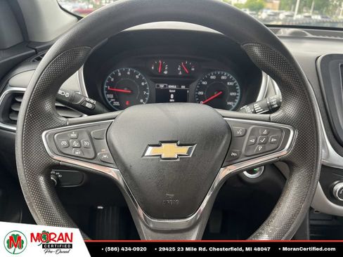 Used 2020 Chevrolet Equinox LS AWD/4WD image 17