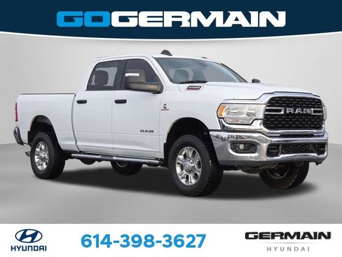 Used 2024 RAM 2500 Big Horn w/ Off Road Package AWD/4WD image 4