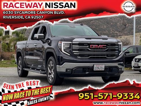 Used 2023 GMC Sierra 1500 SLT w/ SLT Premium Package image 1