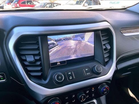 Used 2023 GMC Acadia SLE w/ Driver Convenience Package image 19