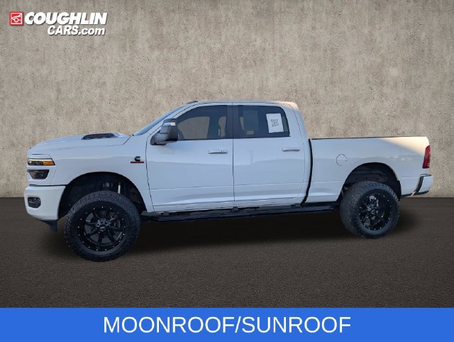 Used 2025 RAM 2500 Laramie w/ Night Edition AWD/4WD image 5