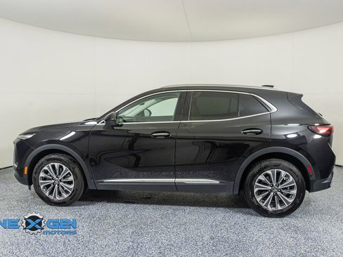 Used 2025 Buick Envision Preferred image 4