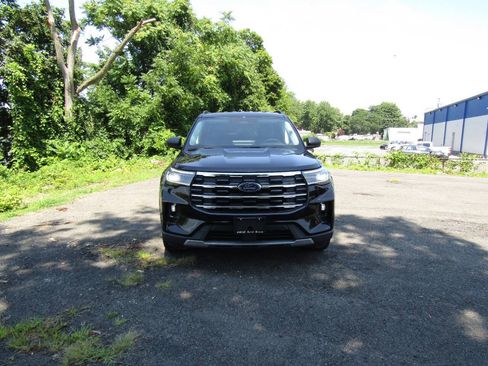 Used 2025 Ford Explorer Active w/ Active Comfort Package AWD/4WD image 44