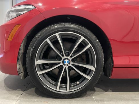 Used 2019 BMW 230i xDrive Convertible w/ Convenience Package image 8